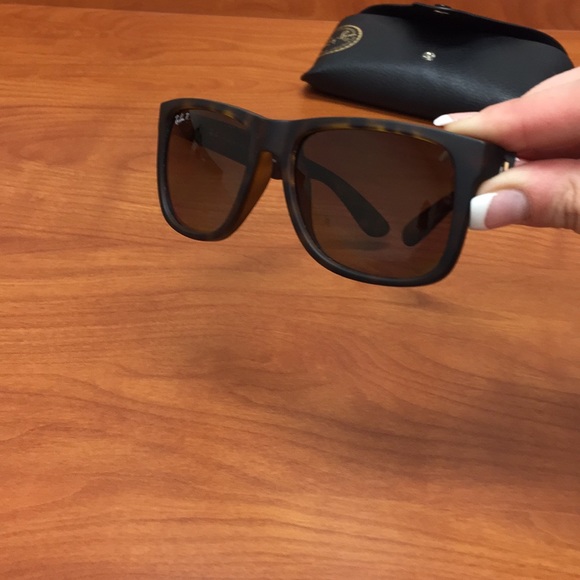 Ray ban sunglasses - Picture 1 of 6